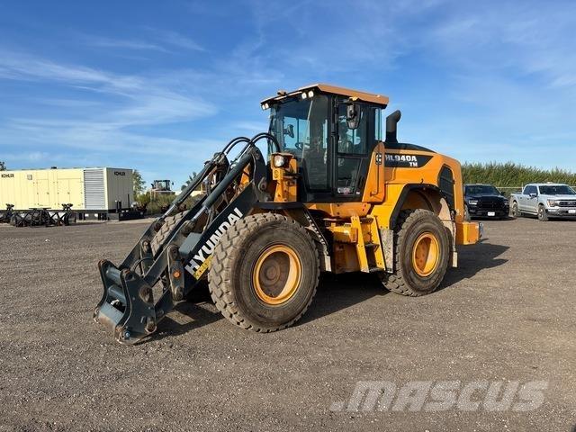 Hyundai HL940A ホイールローダー・タイヤショベル