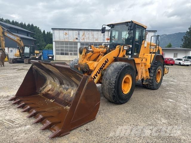 Hyundai HL970 ホイールローダー・タイヤショベル