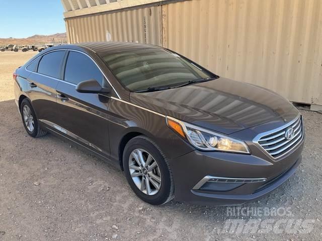 Hyundai Sonata 自動車
