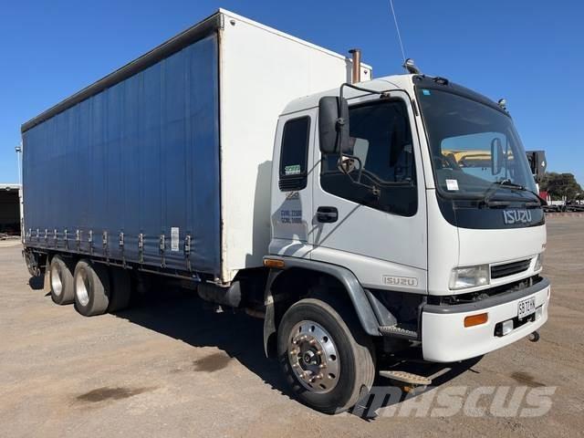Isuzu FVR 950 カーテンサイダートラック