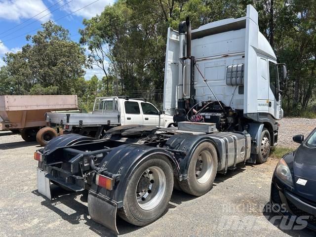 Iveco Stralis 中古トラクターヘッド | トレーラーヘッド