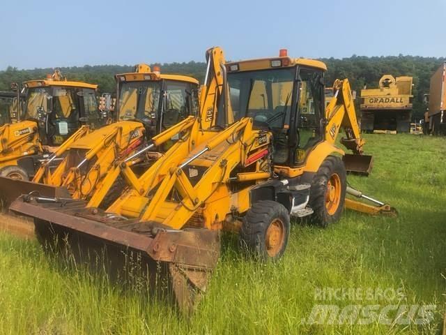 JCB 215 4x4 バックホーローダー
