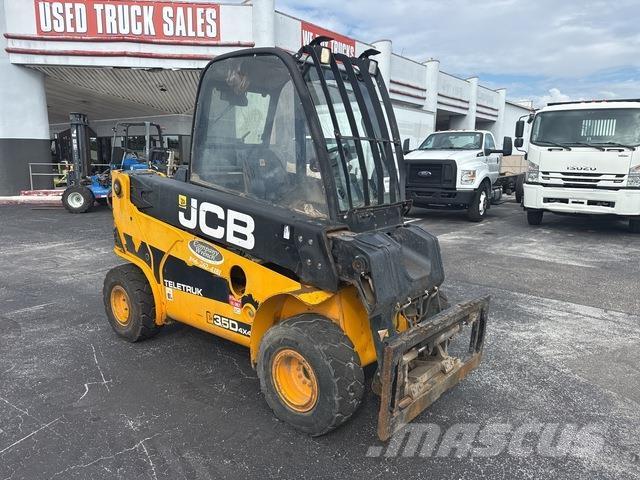 JCB 35D 4X4 T4 テレスコーピックハンドラー