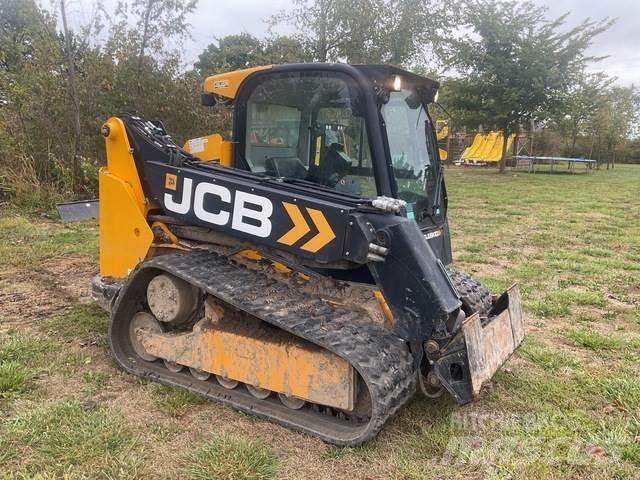 JCB 3TS-8T スキッドステアローダー