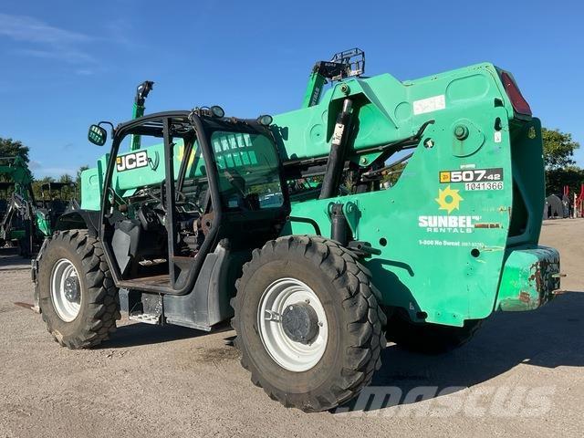 JCB 507-42 テレスコーピックハンドラー
