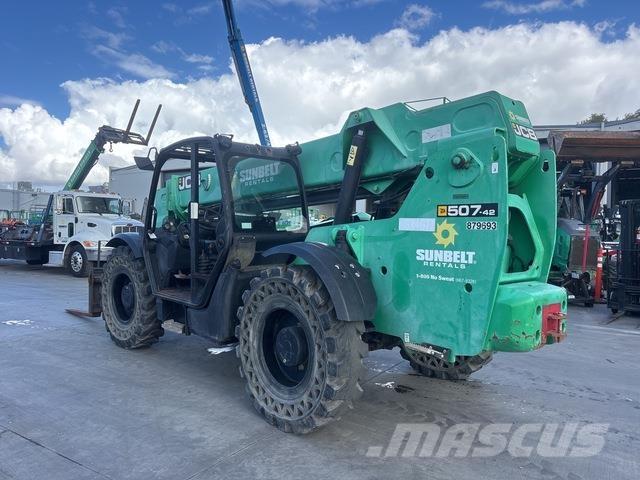 JCB 507-42 テレスコーピックハンドラー