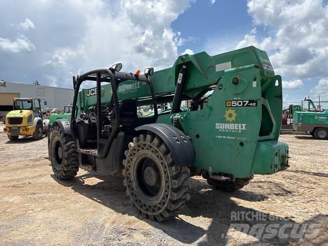 JCB 507-42F テレスコーピックハンドラー