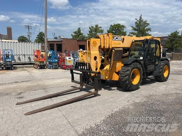 JCB 512-56 テレスコーピックハンドラー