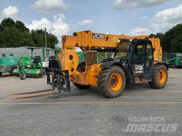JCB 514-56 テレスコーピックハンドラー