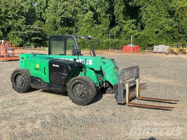 JCB 525-60 テレスコーピックハンドラー