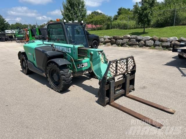 JCB 525-60 テレスコーピックハンドラー
