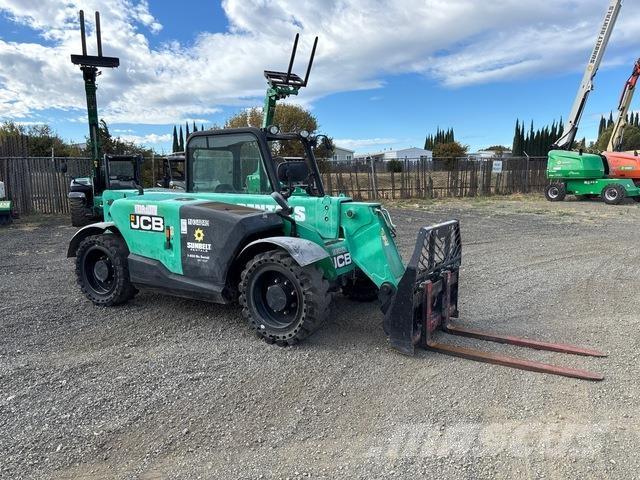 JCB 525-60 テレスコーピックハンドラー
