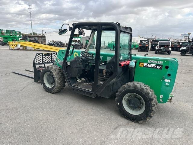 JCB 525-60 テレスコーピックハンドラー
