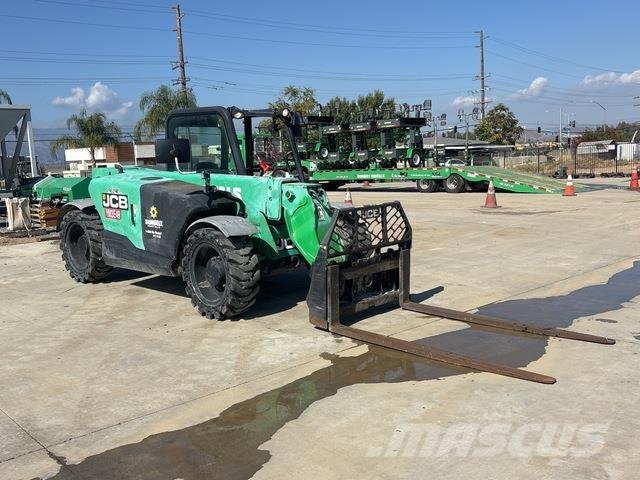 JCB 525-60 テレスコーピックハンドラー