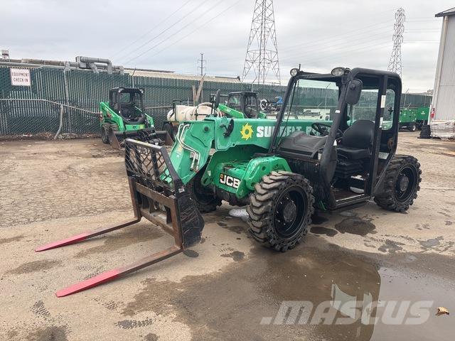 JCB 525-60 テレスコーピックハンドラー