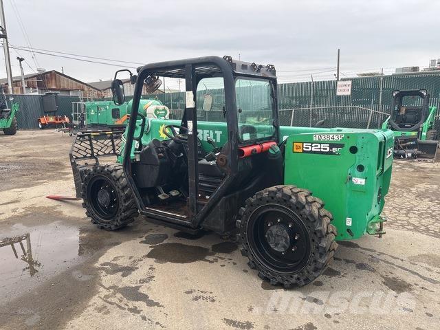 JCB 525-60 テレスコーピックハンドラー