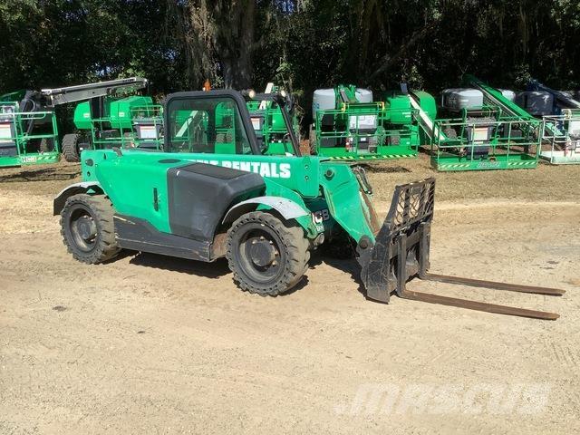 JCB 525-60 テレスコーピックハンドラー