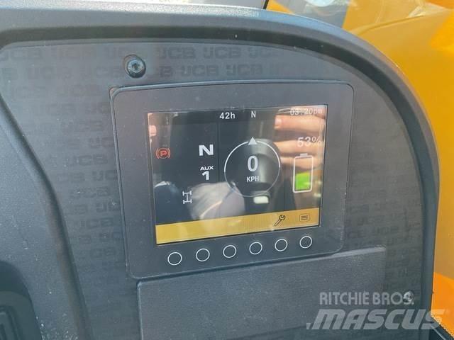 JCB 525-60E テレスコーピックハンドラー