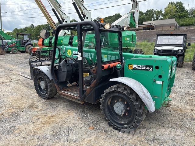 JCB 525-60T4 テレスコーピックハンドラー
