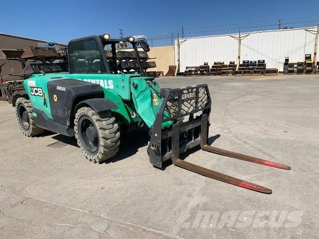 JCB 525-60T4 テレスコーピックハンドラー