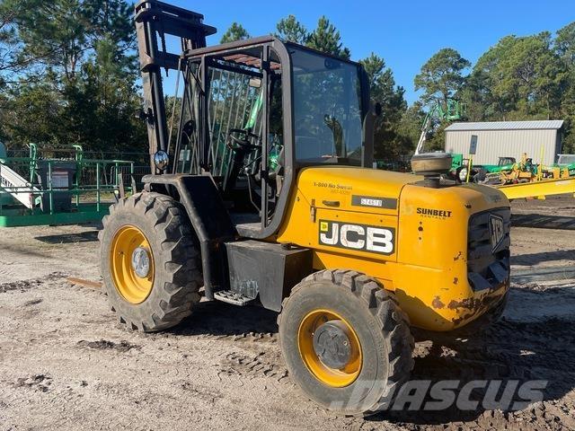 JCB 930 ラフターテレントラック