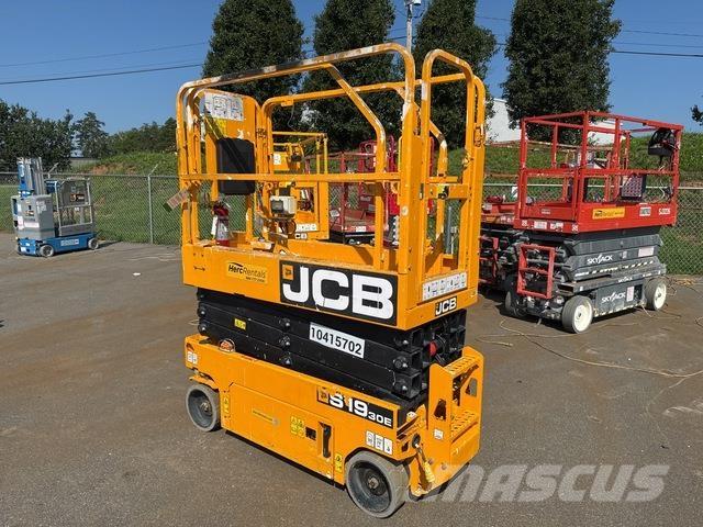 JCB S1930E シザースリフト