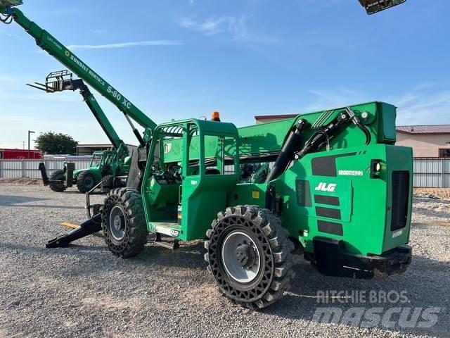 JLG 10042 テレスコーピックハンドラー