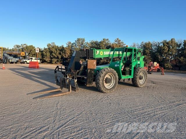 JLG 10042 テレスコーピックハンドラー