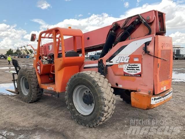 JLG 10054 テレスコーピックハンドラー