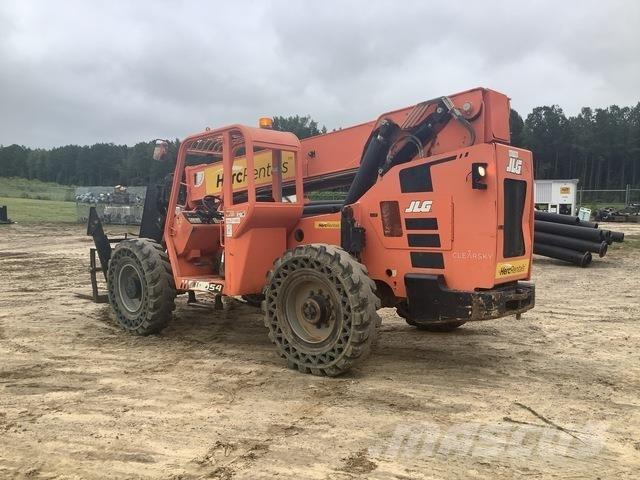 JLG 10054 テレスコーピックハンドラー