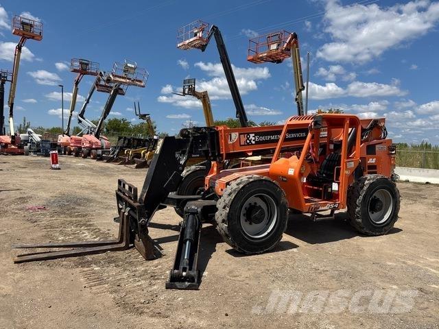 JLG 10054 テレスコーピックハンドラー