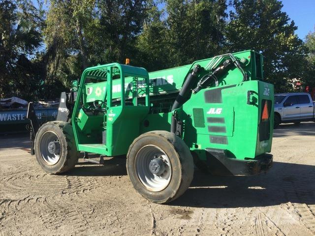 JLG 10054 テレスコーピックハンドラー