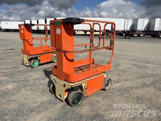 JLG 1230ES 垂直昇降型リフト
