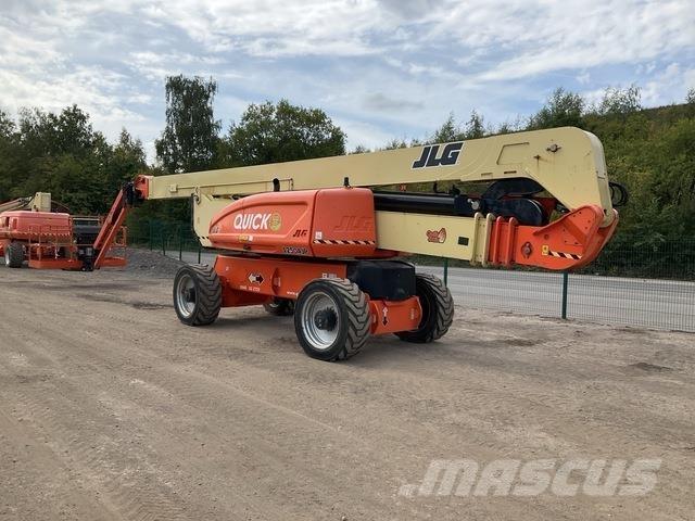 JLG 1250AJ ブームリフト　屈伸型
