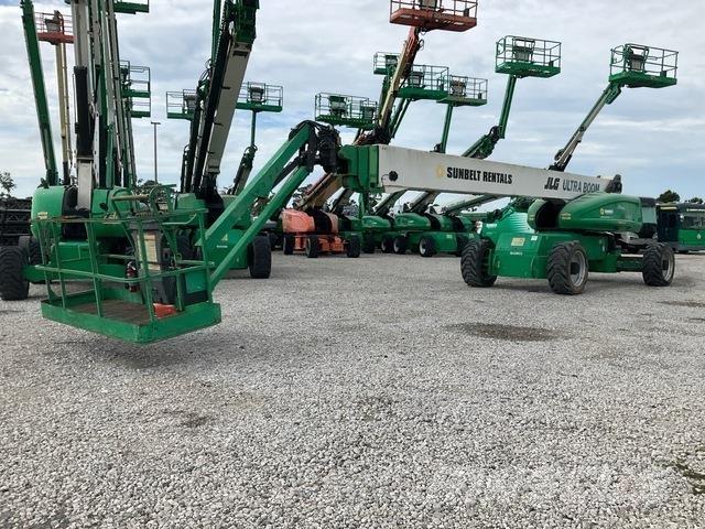 JLG 1350SJP ブームリフト　直伸型