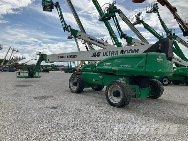 JLG 1350SJP ブームリフト　直伸型