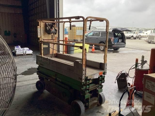 JLG 1930 ES シザースリフト