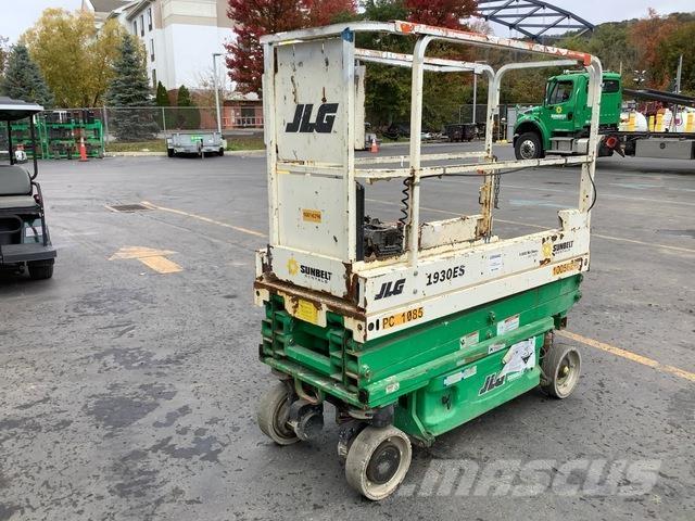 JLG 1930 ES シザースリフト