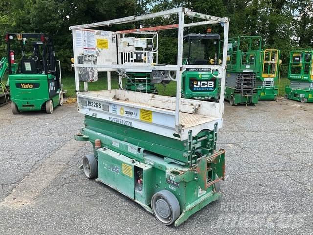 JLG 1932RS シザースリフト