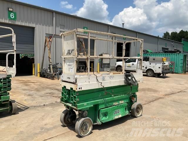 JLG 2032ES シザースリフト