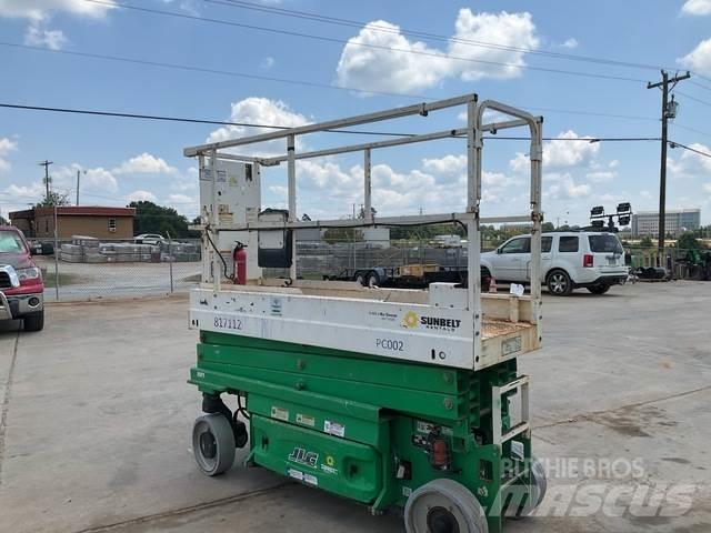 JLG 2032ES シザースリフト