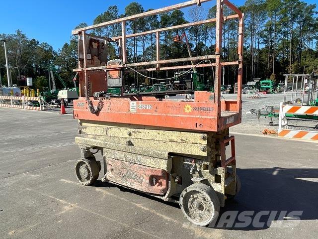 JLG 2032ES シザースリフト