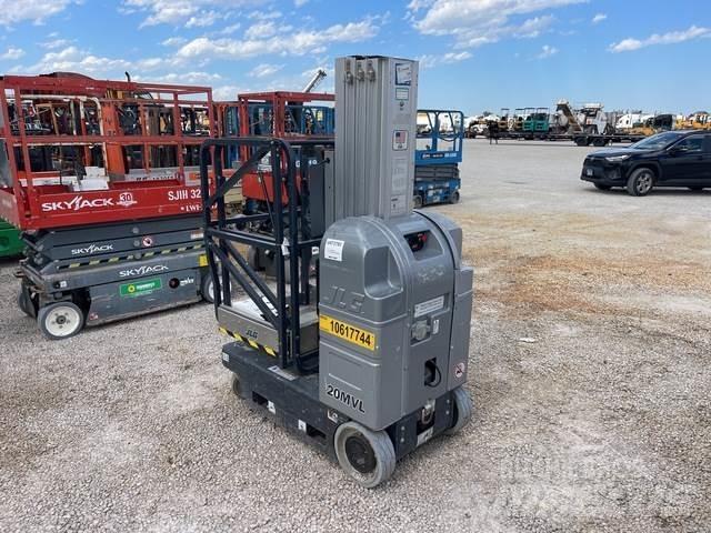 JLG 20MVL 垂直昇降型リフト