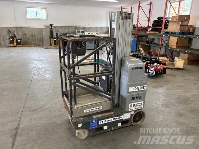JLG 20MVL 垂直昇降型リフト
