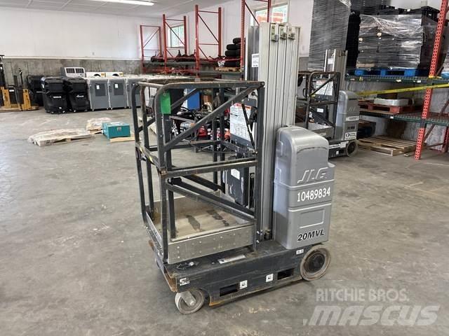 JLG 20MVL 垂直昇降型リフト