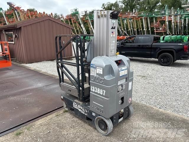 JLG 20MVL 垂直昇降型リフト