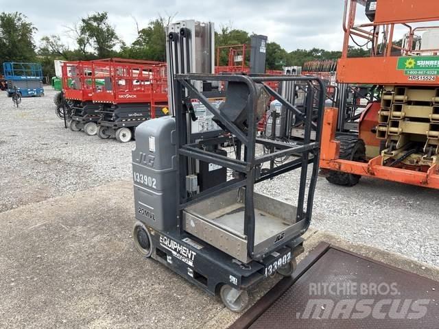 JLG 20MVL 垂直昇降型リフト