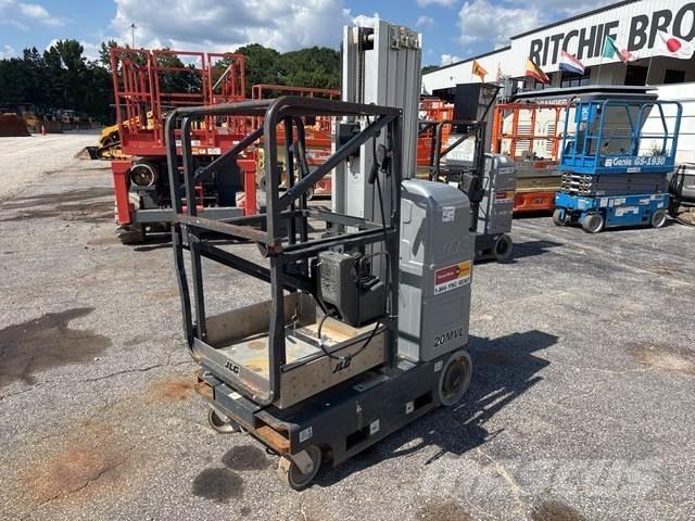 JLG 20MVL 垂直昇降型リフト