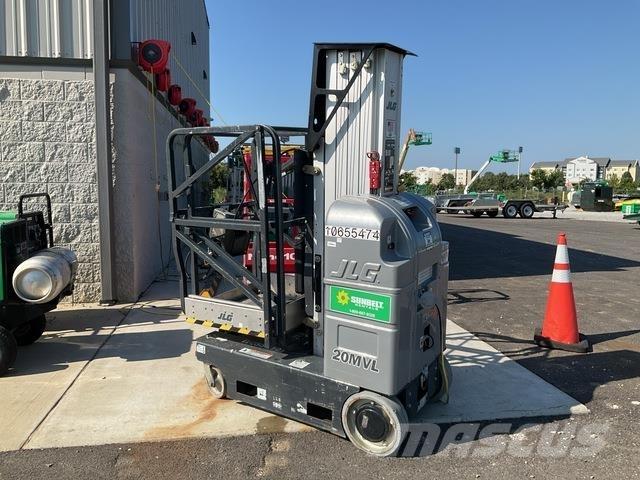 JLG 20MVL 垂直昇降型リフト