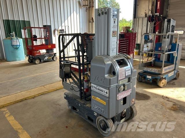 JLG 20MVL 垂直昇降型リフト